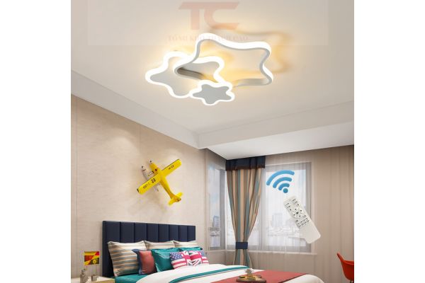 trần phòng ngủ bé gái thiết kế ngôi sao