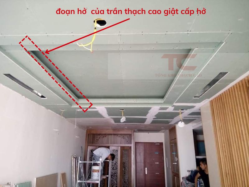 Trần thạch cao giật cấp hở thiết kế chiều cấp độ độc đáo